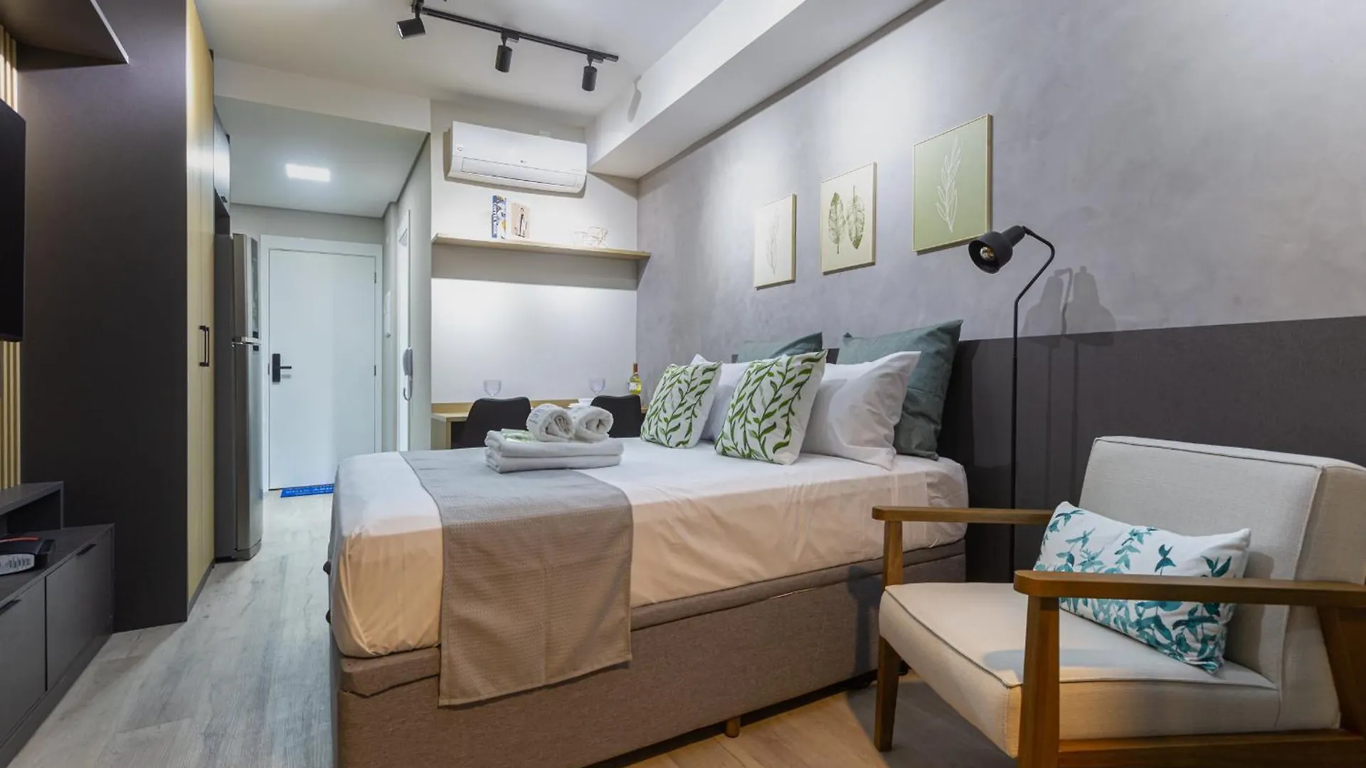 Easy Star - Studio Incrivel Em Moema - Et04H Sao Paulo