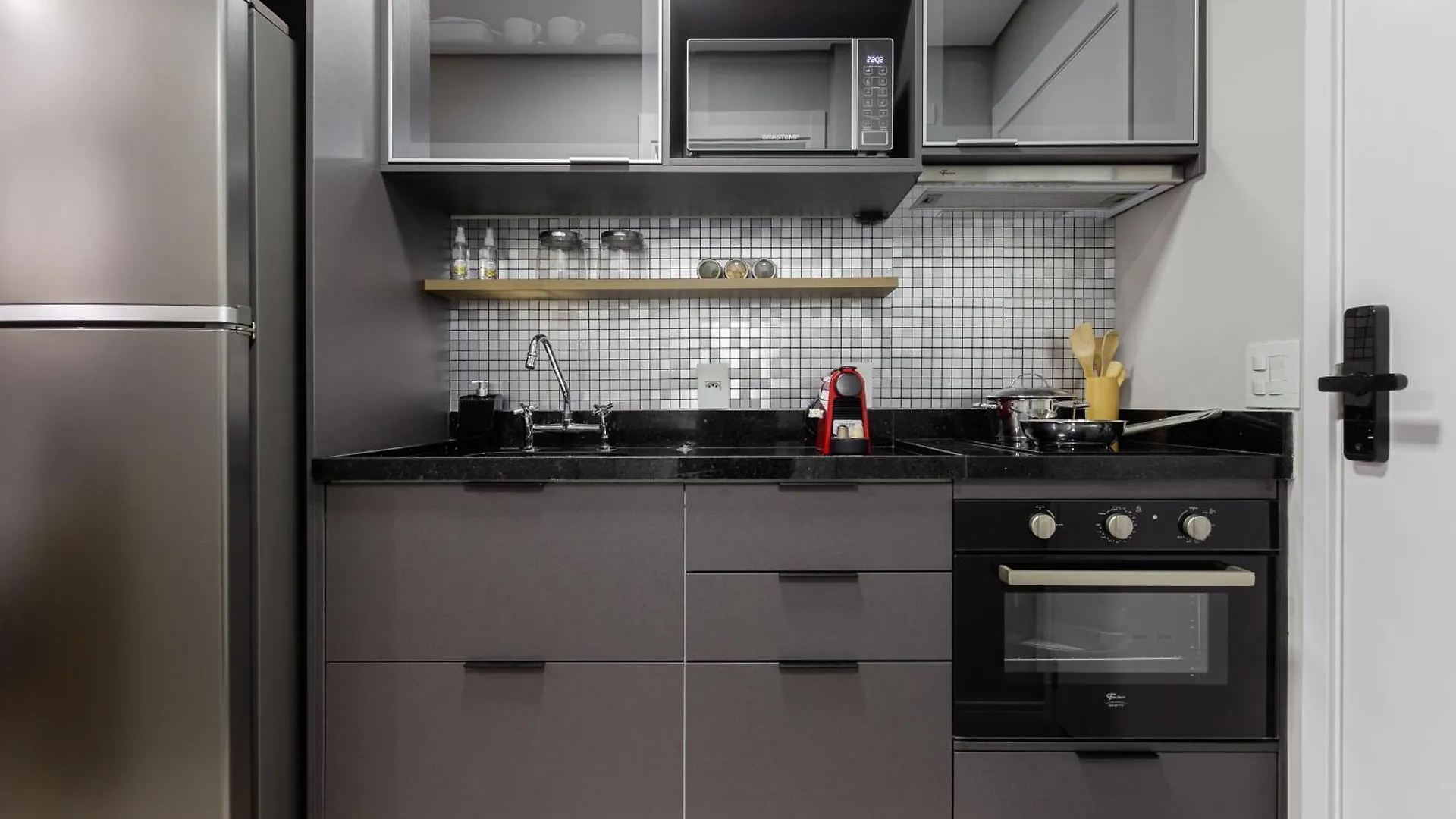 Easy Star - Studio Incrivel Em Moema - Et04H Sao Paulo Brazil