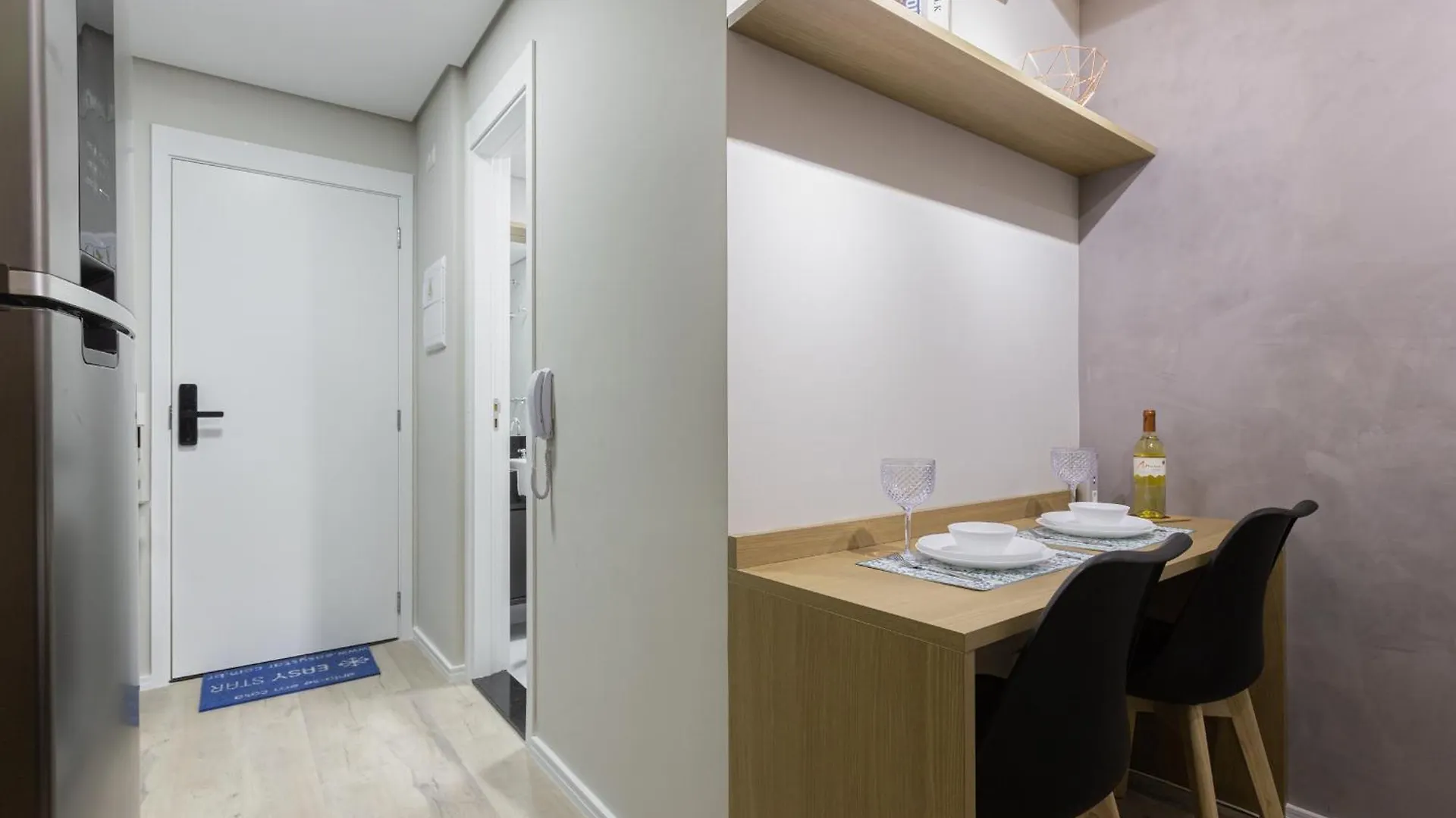 Easy Star - Studio Incrivel Em Moema - Et04H Sao Paulo 0*,  Brazil