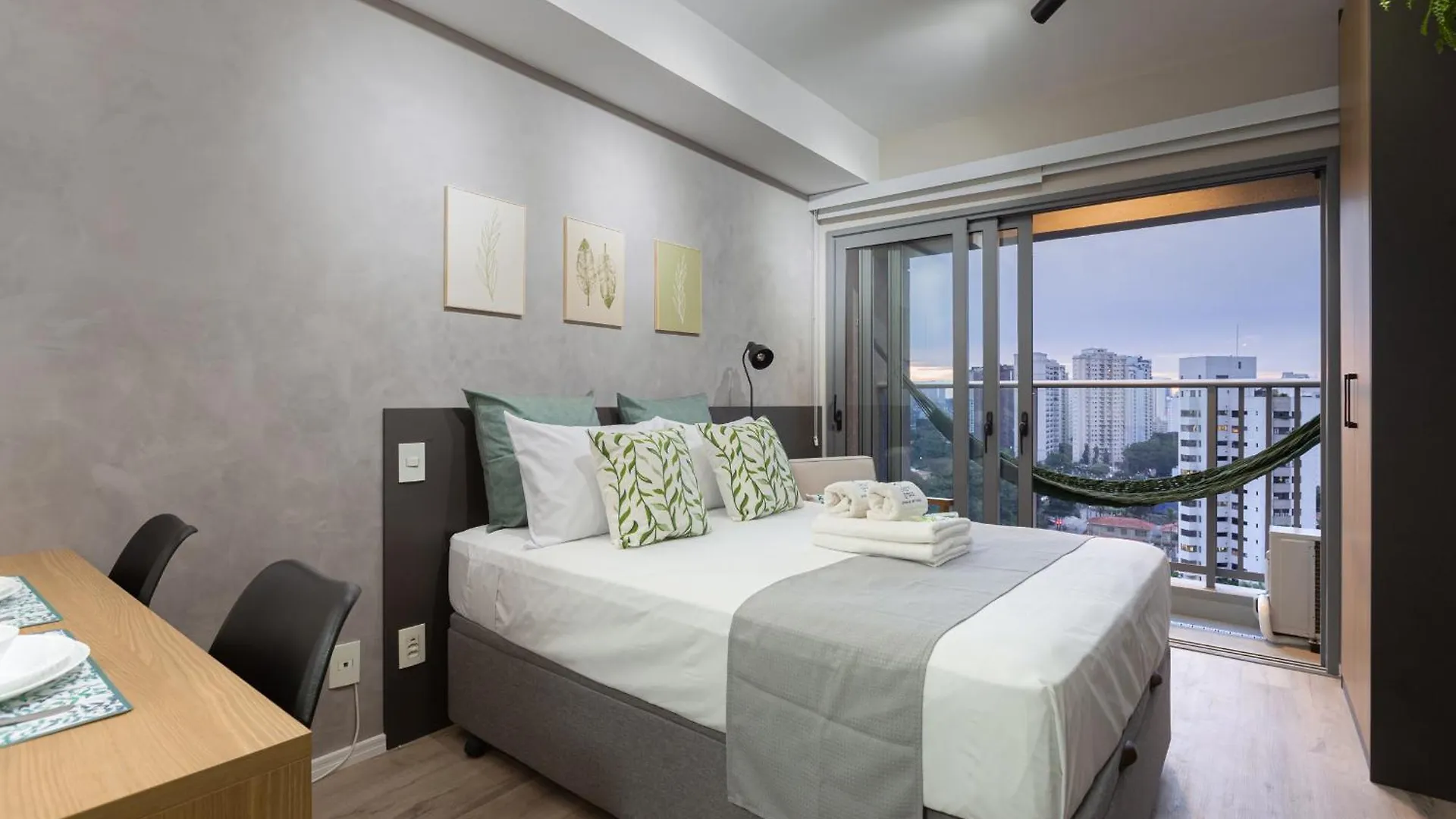 Easy Star - Studio Incrivel Em Moema - Et04H Sao Paulo